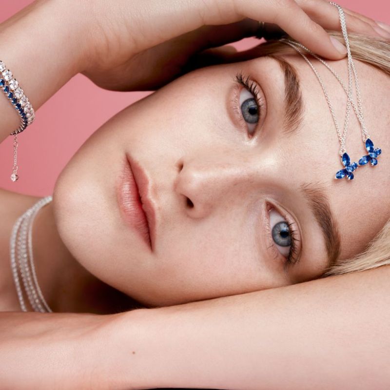 柔暖純粹靜奢韻度 閃耀華麗璀璨光影