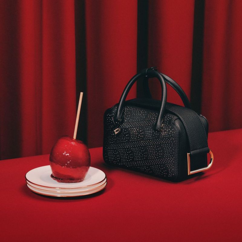 DELVAUX璀璨華麗 FENDI玩趣靈動 GUCCI美學敘事