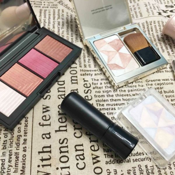 隨心筆觸濾鏡美肌 風華閃耀妝備遮瑕