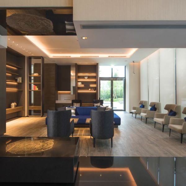 駿馬迎春獻瑞宴 鴻運旺福賀團圓