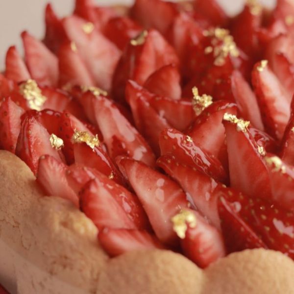 花漾莓好馬躍新春 瑰麗雋永醇香