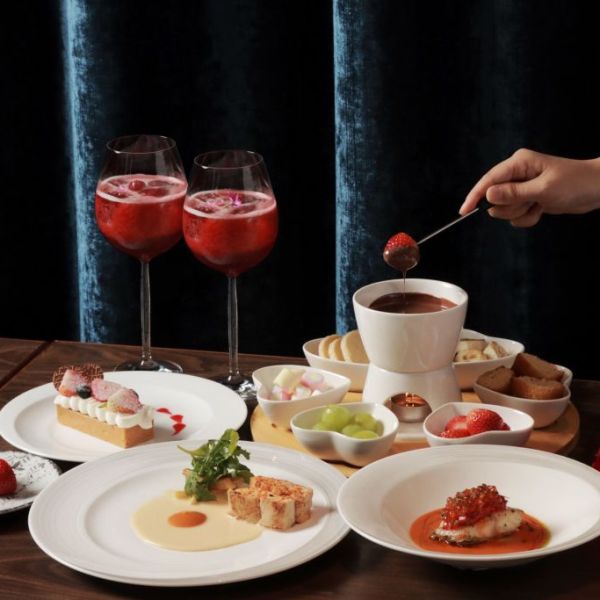 2Gather花漾莓好迎春 台客魂一馬當先